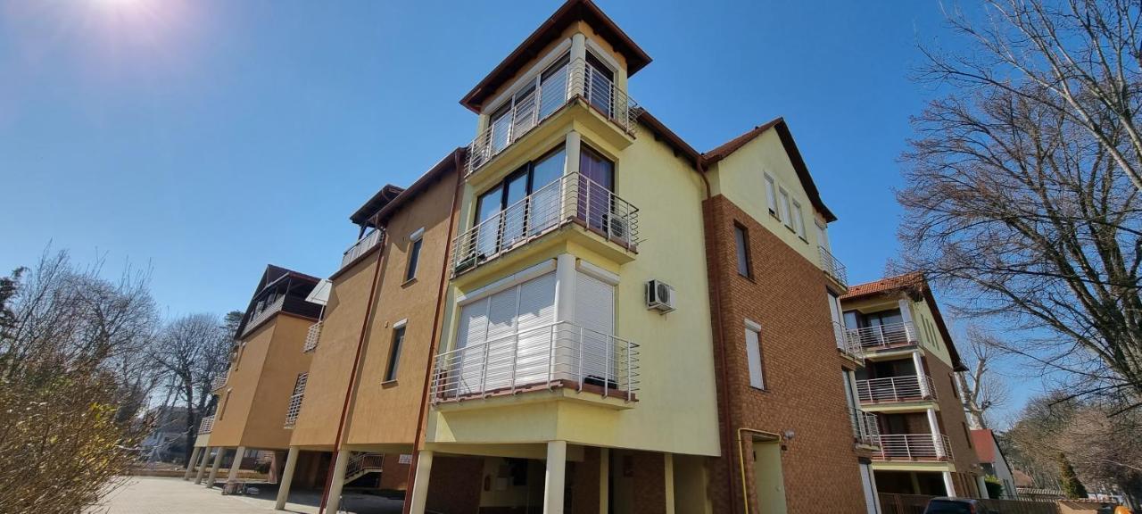 Apartman For 4 Siófok Kültér fotó