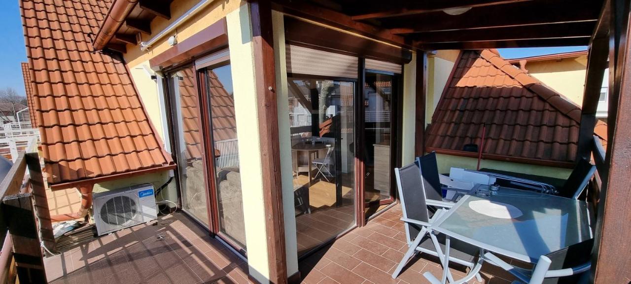 Apartman For 4 Siófok Kültér fotó